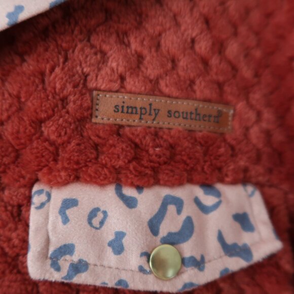 Simply Southern Simply Soft Sherpa Pullover in Spice and Leopard Size Medium - Picture 3 of 7